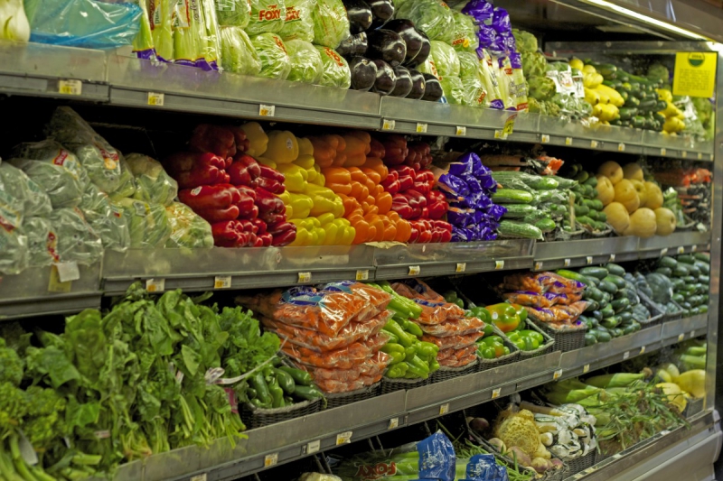 magasin-HYERES-min_vegetables_supermarket_food_market_fresh_shopping_healthy_grocery-1092786